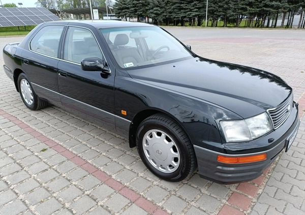 Lexus LS cena 75000 przebieg: 223400, rok produkcji 1995 z Barczewo małe 466